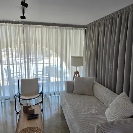 Arch - Boutique بافوس